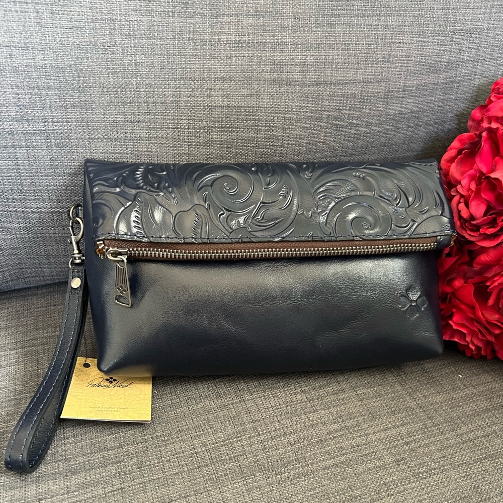 COPY - NWT PATRICIA NASH VALERIE FOLDED COSMETIC MAKEUP BAG WRISTLET CLUTCH POU…